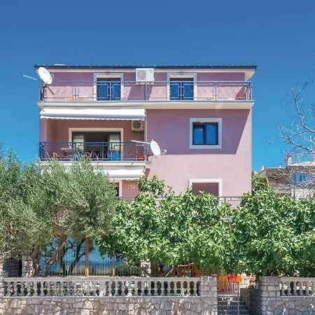 Bella Vista *